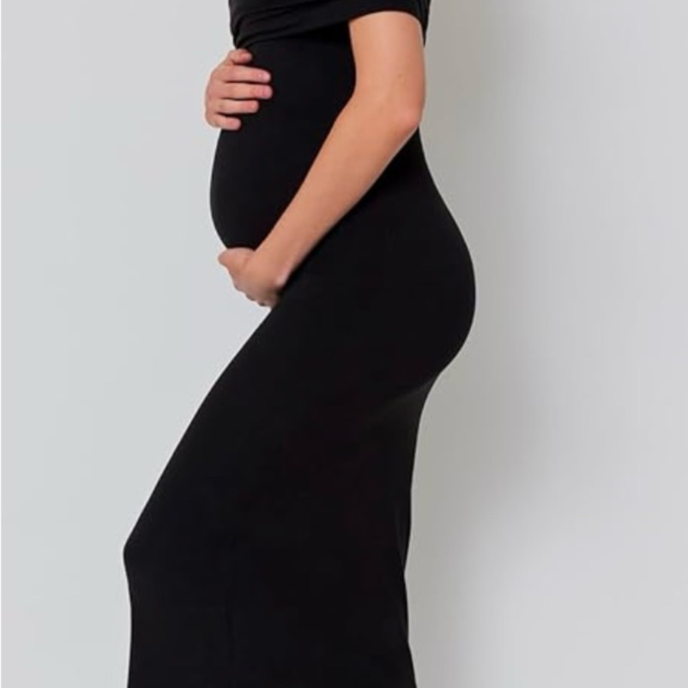 Chic Black Strapless Maternity Dress - Picture 4 of 7